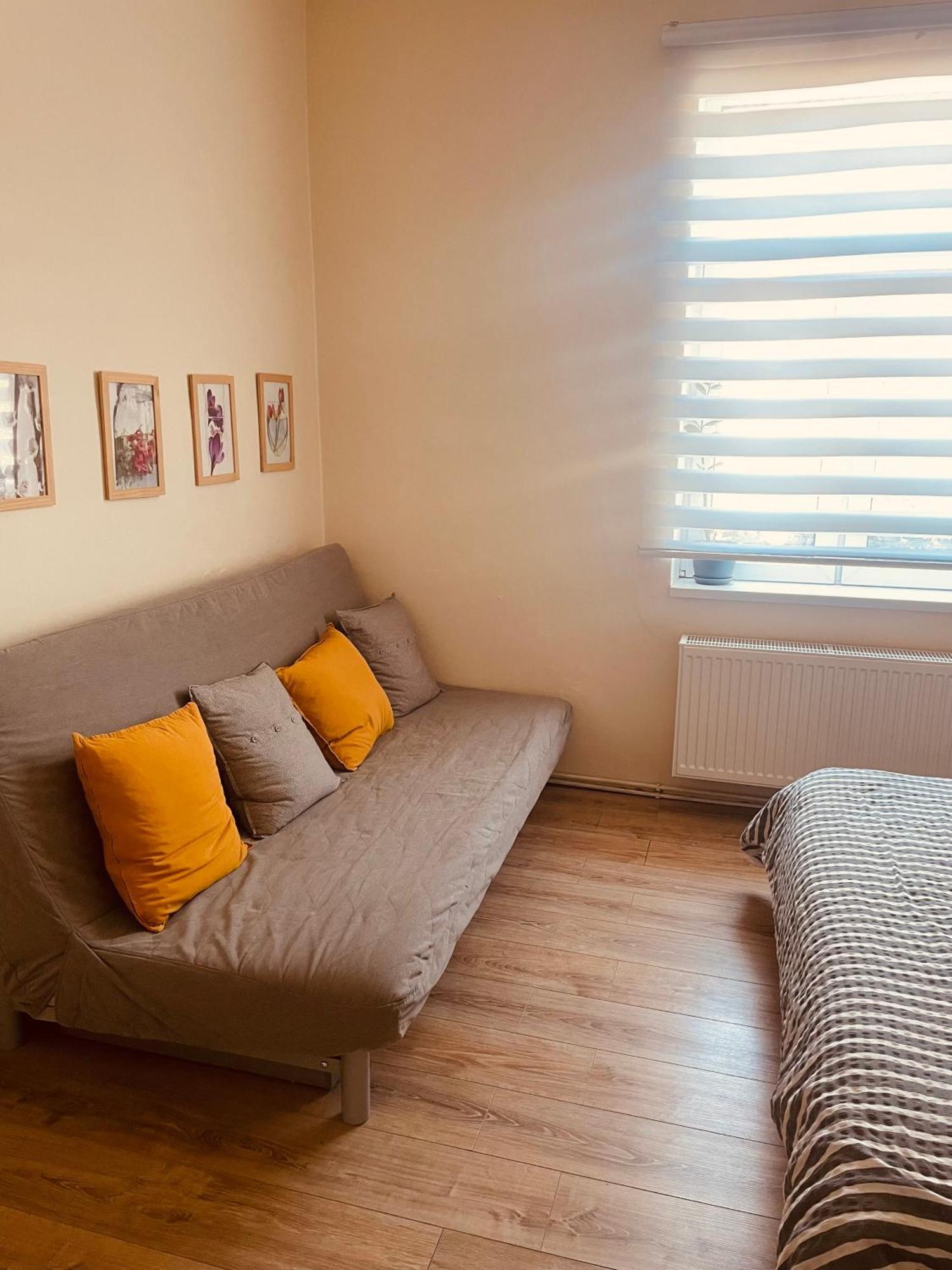 Apartman Lucian Прага Екстериор снимка